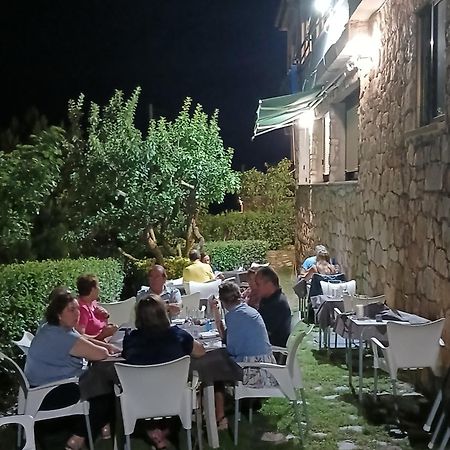 Hospedium Hostal Restaurante El Mirador De Atienza Zewnętrze zdjęcie