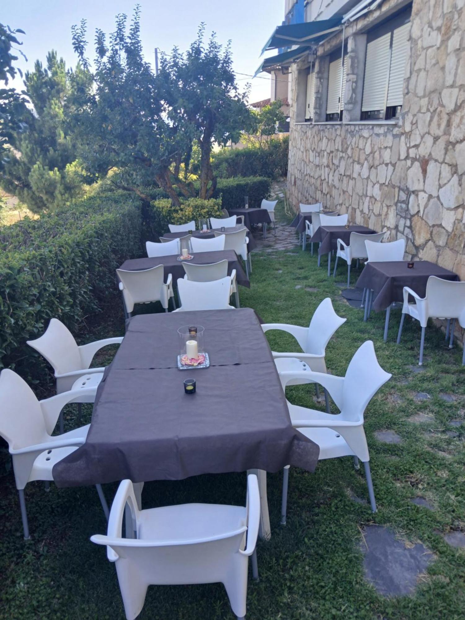 Hospedium Hostal Restaurante El Mirador De Atienza Zewnętrze zdjęcie