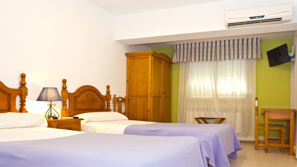 Hospedium Hostal Restaurante El Mirador De Atienza Zewnętrze zdjęcie
