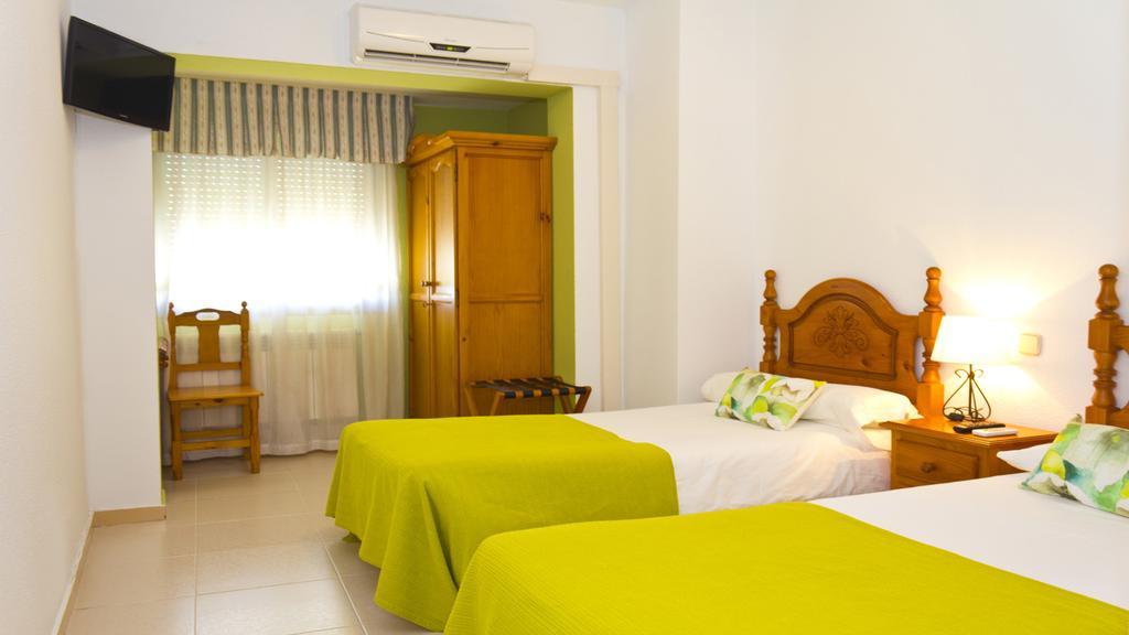 Hospedium Hostal Restaurante El Mirador De Atienza Zewnętrze zdjęcie